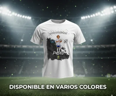 camiseta_pinceladas_fondo_estadio Camiseta blanca de futbol personalizada con foto | Pinceladas
